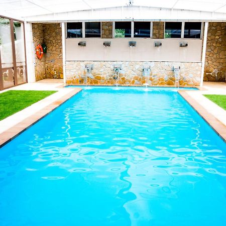 Casas Rurales Vado Del Rio Tus Cortijo Prados Buitenkant foto