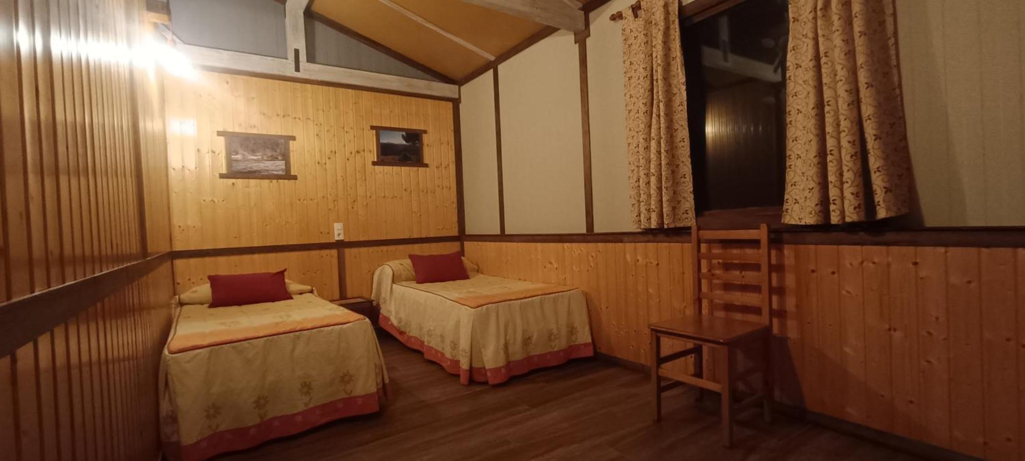 Casas Rurales Vado Del Rio Tus Cortijo Prados Buitenkant foto